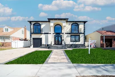 1022 Lorraine Drive, Franklin Square, NY 11010 - Photo 1