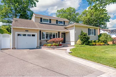216 Cypress Street, Massapequa Park, NY 11762 - Photo 1