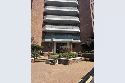 325 King Street #2G, Port Chester, NY 10573 - Photo 1