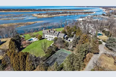 15 Emmet Drive, Saint James, NY 11790 - Photo 1