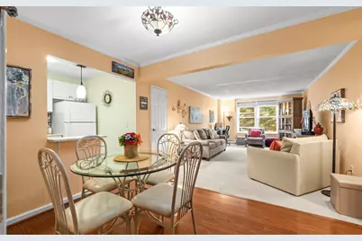 42-30 Douglaston Parkway #2H, Douglaston, NY 11363 - Photo 1