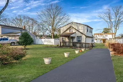 652 Durham Road, Sayville, NY 11782 - Photo 1
