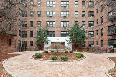 67-40 Yellowstone Boulevard #7F, Forest Hills, NY 11375 - Photo 1