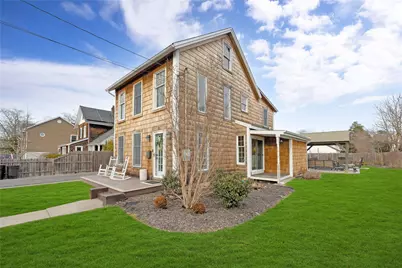 91 Union Avenue, Islip, NY 11751 - Photo 1