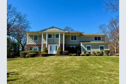 19 Elizabeth Drive, Syosset, NY 11791 - Photo 1