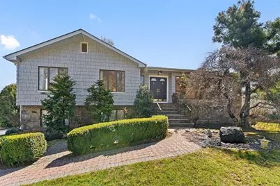 12 Fairway Drive, Mamaroneck, NY 10543 - Photo 1