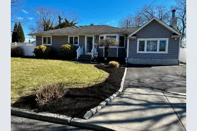 45 Marc Street, Ronkonkoma, NY 11779 - Photo 1