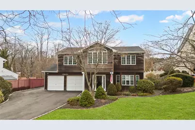 93 Cardinal Lane, Hauppauge, NY 11788 - Photo 1