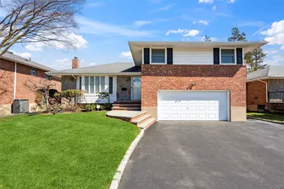 6 Leonard Road, Syosset, NY 11791 - Photo 1