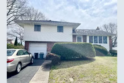 26 Violet Lane, Commack, NY 11725 - Photo 1