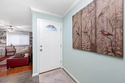 7 Knightsbridge #J, Poughkeepsie, NY 12603 - Photo 1