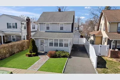 95 Weberfield Avenue, Freeport, NY 11520 - Photo 1