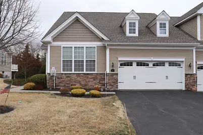 8 Avondale Lane, Wappingers Falls, NY 12590 - Photo 1