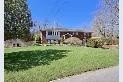 276 Holbrook Road, Ronkonkoma, NY 11779 - Photo 1
