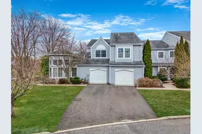 158 Lakebridge Drive N, Kings Park, NY 11754 - Photo 1