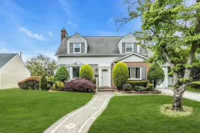 319 Maryland Avenue, Freeport, NY 11520 - Photo 1