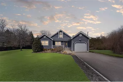 17 Woodlawn Avenue, East Moriches, NY 11940 - Photo 1