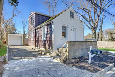 9 Leona Place, Locust Valley, NY 11560 - Photo 1