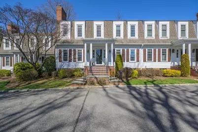 2 Duke Of Gloucester, Manhasset, NY 11030 - Photo 1