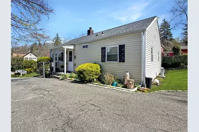 20 Elm Avenue, Glen Cove, NY 11542 - Photo 1