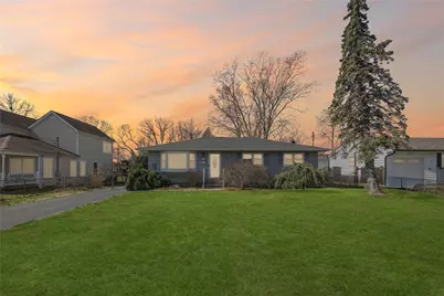 77 Fairway Avenue, Riverhead, NY 11901 - Photo 1