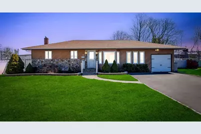 9 Ruth Boulevard, Commack, NY 11725 - Photo 1
