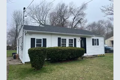 624 Bayview Avenue, Bellport, NY 11713 - Photo 1