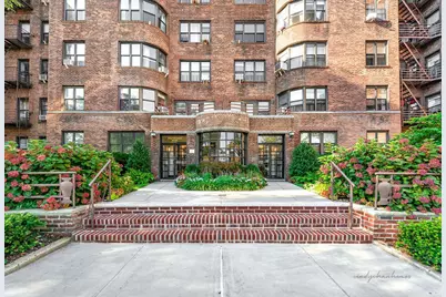 98-120 Queens Boulevard #5C, Rego Park, NY 11374 - Photo 1