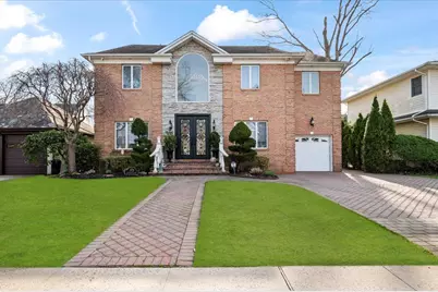 173 Sackville Road, Garden City, NY 11530 - Photo 1