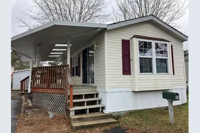 525 Riverleigh Avenue #B15, Riverhead, NY 11901 - Photo 1