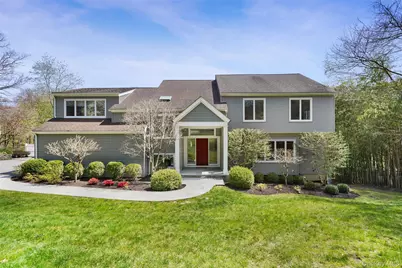 117 Deerfield Lane N, Pleasantville, NY 10570 - Photo 1