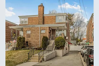 67 Shonnard Place, Yonkers, NY 10703 - Photo 1
