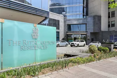 1 Renaissance Square #26F, White Plains, NY 10601 - Photo 1