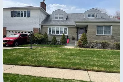 232 Catherine Avenue, Franklin Square, NY 11010 - Photo 1