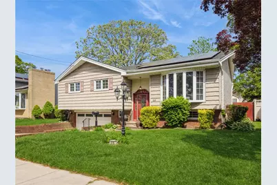 915 Derrick Adkins Lane, West Hempstead, NY 11552 - Photo 1