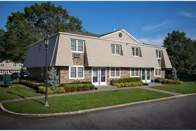 100 Terrace #T05228, Bayport, NY 11705 - Photo 1