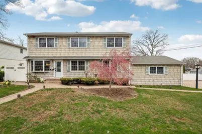 1032 5th Street, West Babylon, NY 11704 - Photo 1