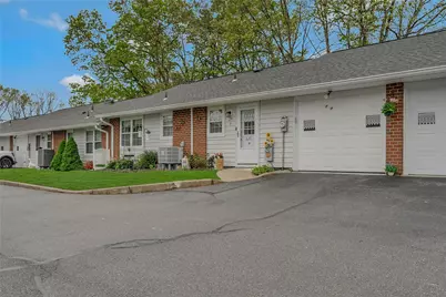 29 Trent Court #B, Ridge, NY 11961 - Photo 1