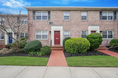 414 Merrick Road #4.5B, Rockville Centre, NY 11570 - Photo 1