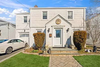 84 W Milton Street, Freeport, NY 11520 - Photo 1