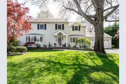 812 Hunt Lane, Manhasset, NY 11030 - Photo 1