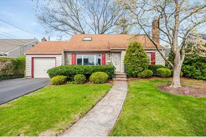 70 Ambrose Avenue, Malverne, NY 11565 - Photo 1