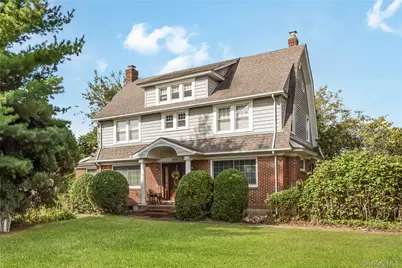 104 Grohmans Lane, Plainview, NY 11803 - Photo 1