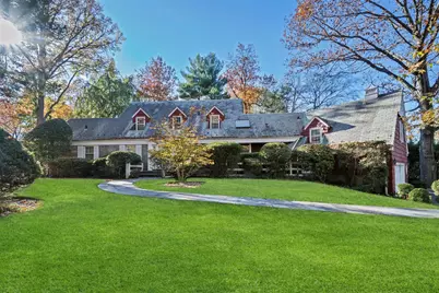 12 School House Lane, Great Neck, NY 11020 - Photo 1