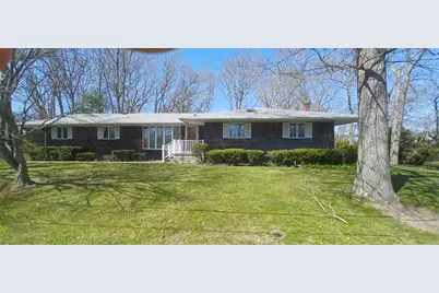 18 J T Boulevard, Riverhead, NY 11901 - Photo 1