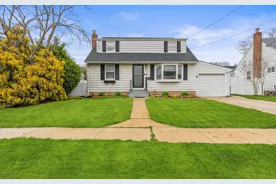 20 Kensington Avenue, Massapequa, NY 11758 - Photo 1