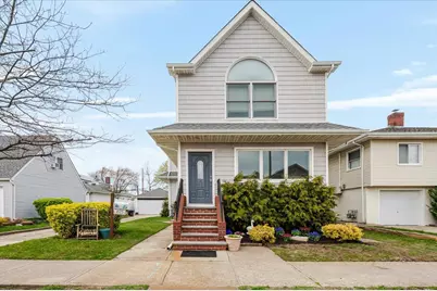 615 E Walnut Street, Long Beach, NY 11561 - Photo 1