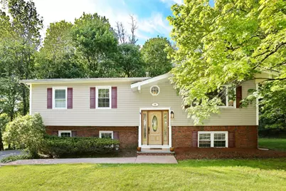 25 Augur Road, Suffern, NY 10901 - Photo 1