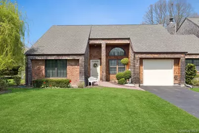 165 Baywoods Lane, Bay Shore, NY 11706 - Photo 1