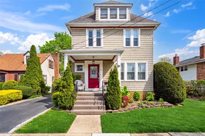 41 Gates Avenue, Malverne, NY 11565 - Photo 1